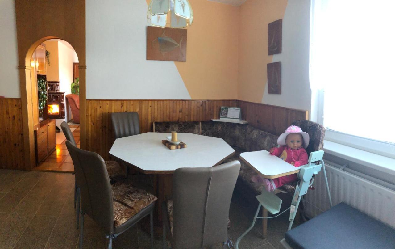 Apartman Olesnik Apartment Bagian luar foto